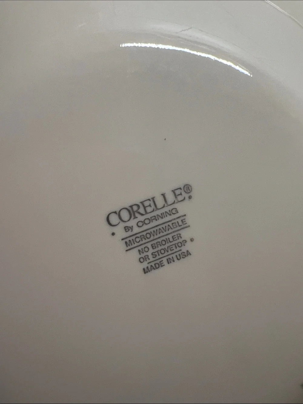 CORELLE FIRST OF SPRING salad or dessert plates. Blue & White floral vine border
